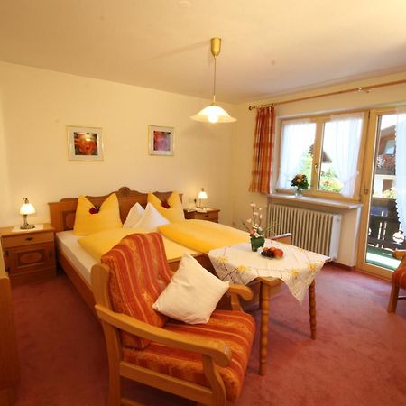 Gaestehaus Schmid Obermaiselstein Bagian luar foto